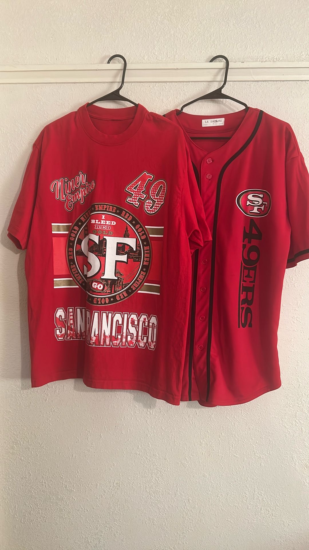 2 San Francisco 49Ers Men’s Shirts Size Xl