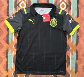 Puma Chivas Guadalajara de Guadalajara 2021/2022  Away Jersey Kids/Youth Large