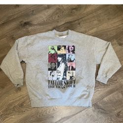 Official Taylor Swift The Eras Tour Crewneck Sweatshirt Size L Large OVERSIZED