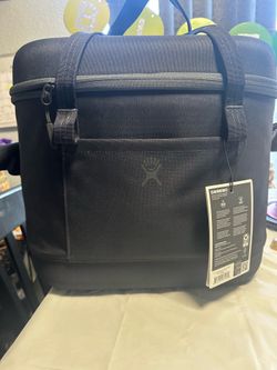 Hydro flask ice chest
