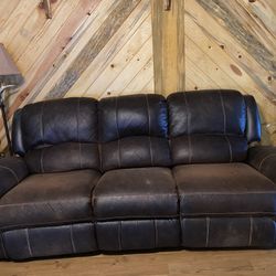 Leather  Reclining  Couch 