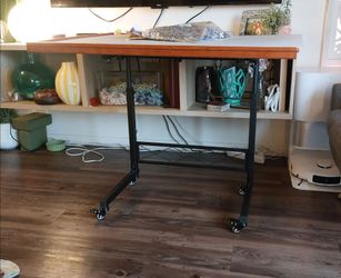 Felted Puzzle Tiltable Table