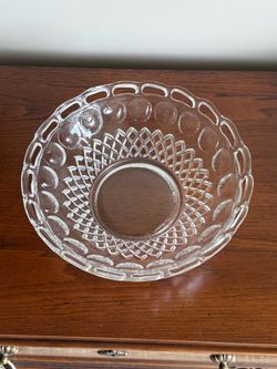 McKee Glass clear glass bowl with colonial band Plymouth thumbprints
