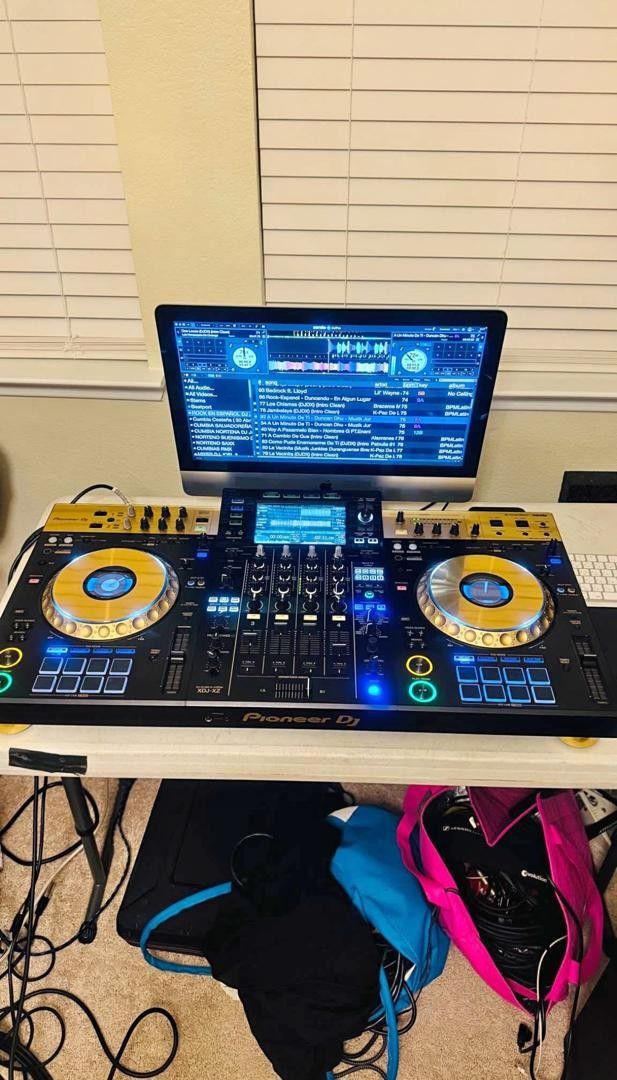 Pioneer XDJ-XZTM