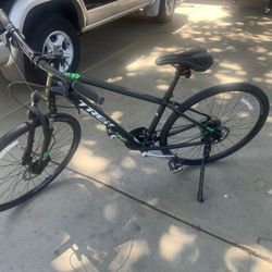 Trek Dual Sport 2
