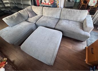 Gray Sectional Sofa with Chaise & Matching Oversized Ottoman