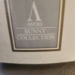 Avon's collector bunny Cup, new in the box