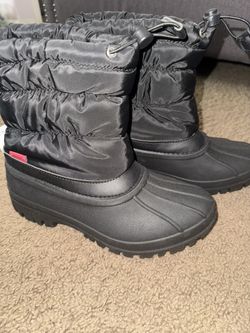 Chooka Women’s Snow Boots Size 8