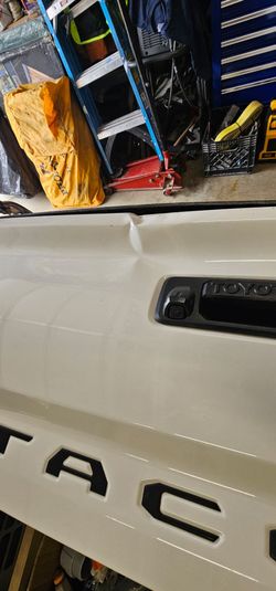 2019 Tacoma TRD Sport tailgate