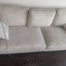Like New Couch 