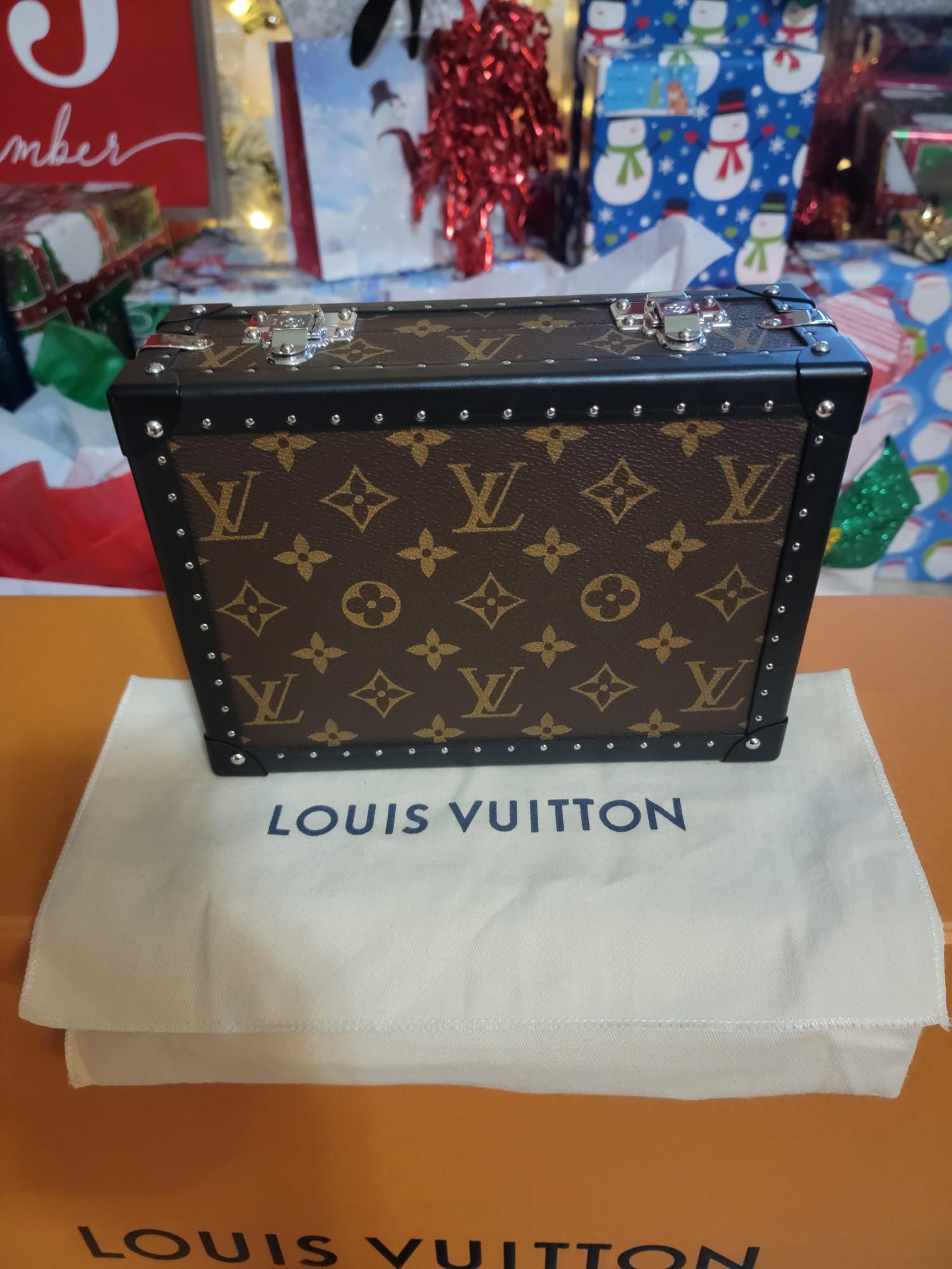 Louis Vuitton Clutch Box