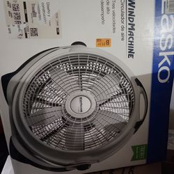 Lasko windmachine fan