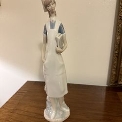 Lladro Porcelain 14.5” Tall Nurse 