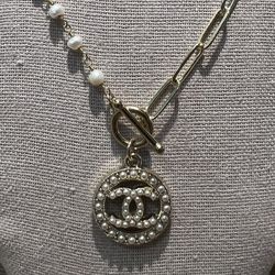 Authentic Pearl Cc Necklace
