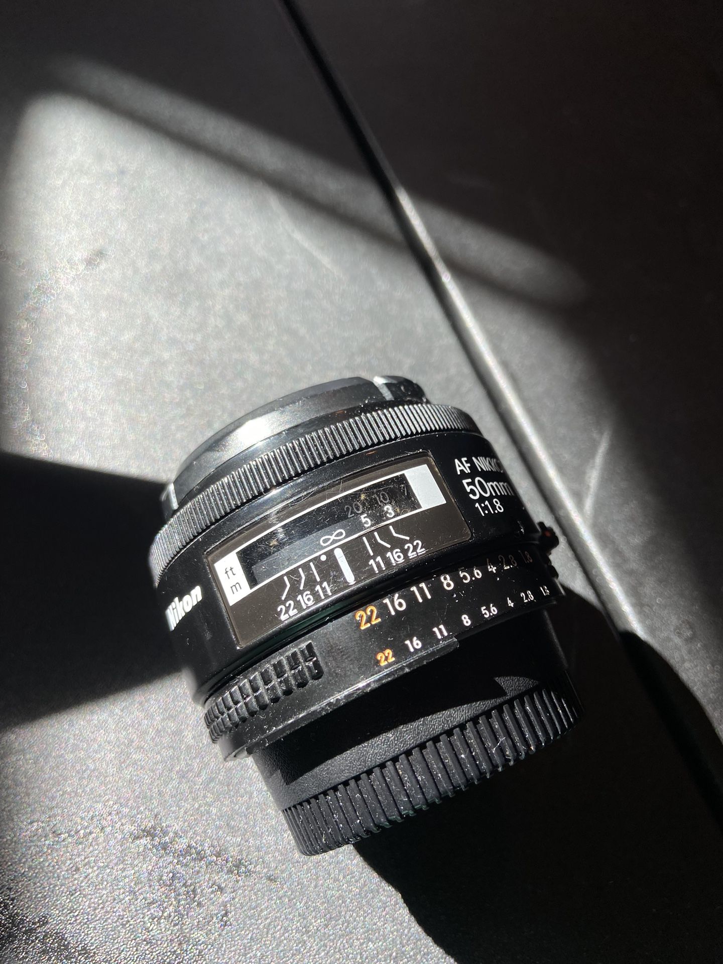 nikon AF nikkor 50mm 1:1.8
