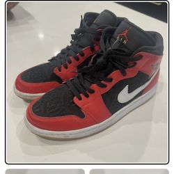 US-5Y Nike Air Jordan 1 Mid SE 'Christmas' red, black, white