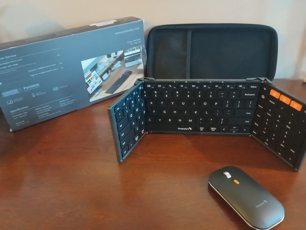 Foldable Wireless Keyboard
