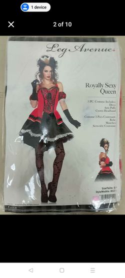 Women Halloween costumes. Unused