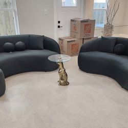 Olivia Black Sofa And Loveseat Set 