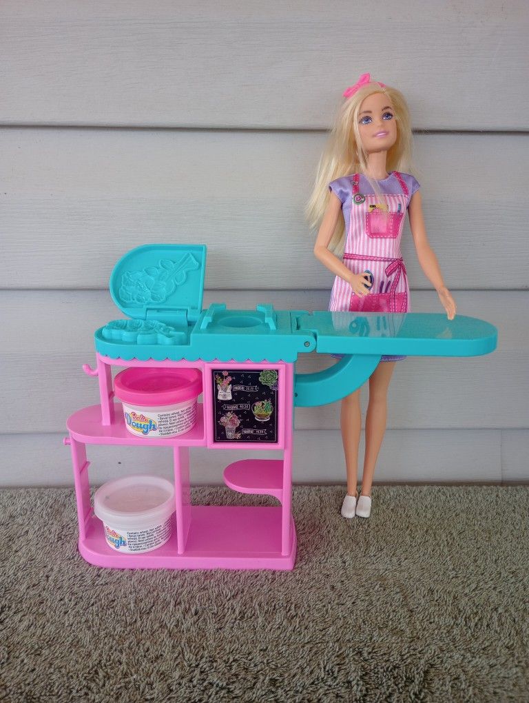 Blonde Barbie Florist Doll and Playset GTN58 Careers