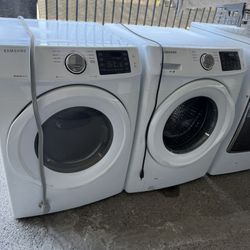 Samsung Front Load Washer And Gas Dryer Set
