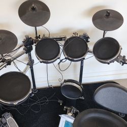 Alesis Electronic Drums Full Set