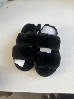 Puffy Black Sandals Size 6