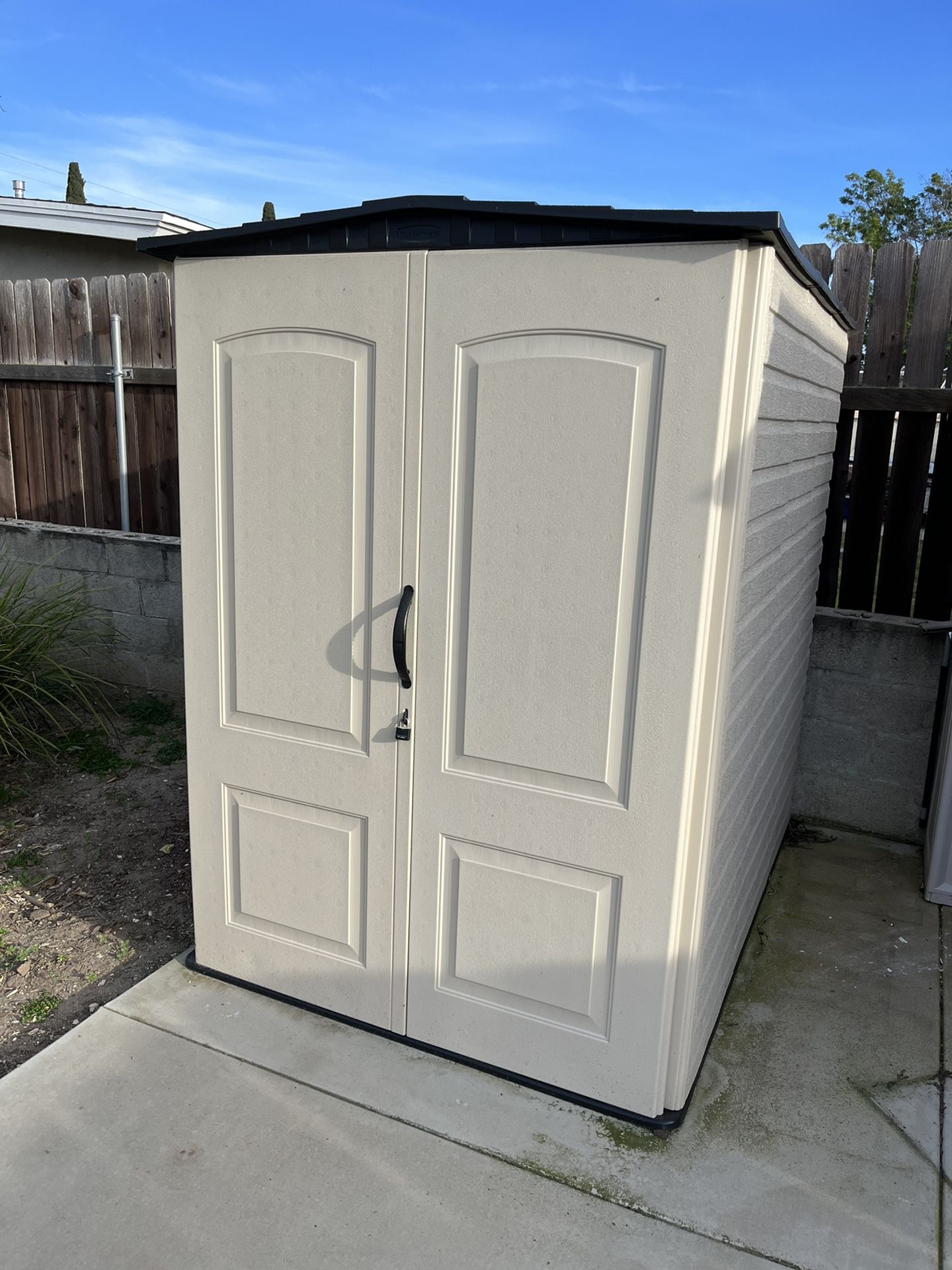 Rubbermaid Storage Shed for Sale in San Diego, CA OfferUp