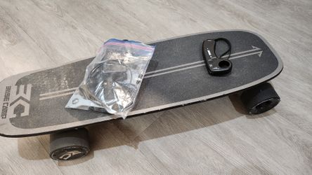 BASE CAMP Electric Skateboard