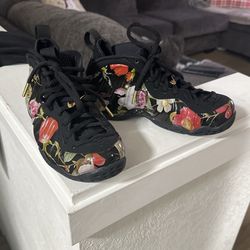 2019 Women’s Air Foamposite One “floral”