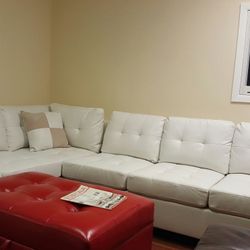 New sectional sofa couch white Faux leather ( No Ottoman)
