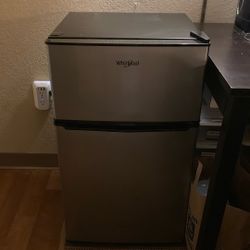 Whirlpool,stainless steel,mini