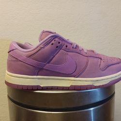 Nike Dunk Low Womens 7 Purple Suede Nubuck Shoes Sneakers