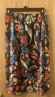 Women's sz XL Lily Floral Skirt *New
