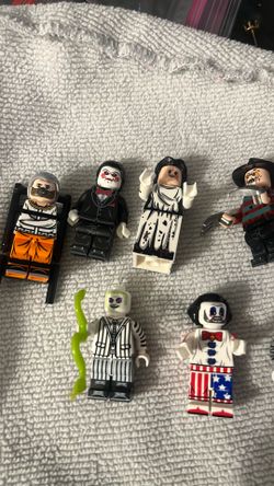 Lego figurines