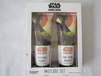 New Star Wars Mandalorian Foot Soak & Lotion Gift Set
