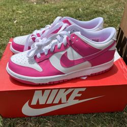 Nike Dunks For boy/girl SZ 7y 
