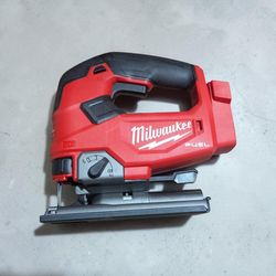 Milwaukee
M18 FUEL Jig Saw 😎Firm Price