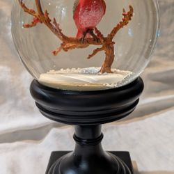 Holiday Cardinal Snow Globe.