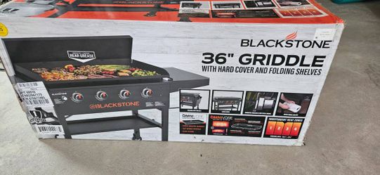 Blackstone 36" Griddle w/Hand Cover and Folding Shelves - $300