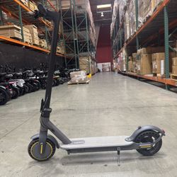 Electric scooter