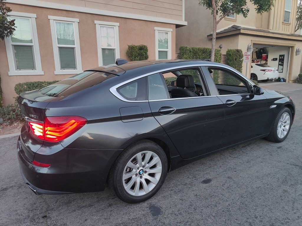 2010 BMW GT550 i
