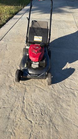 HONDA self propelled good condition