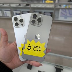 iPhone 15 Pro Max 256GB AT&T Cricket 