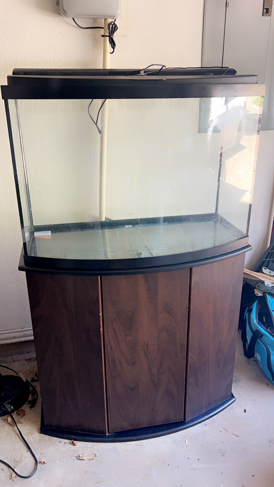 Aquarium With Stand (Includes All Necessities)