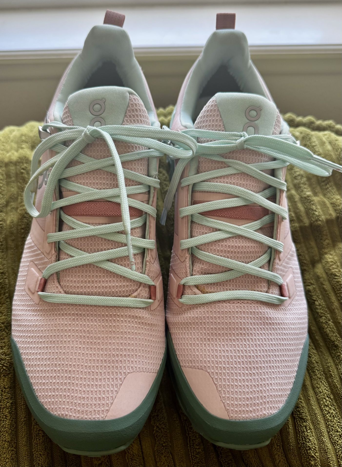 Women’s On Hiking Shoes