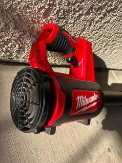 Milwaukee blower