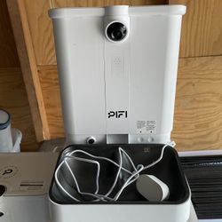 PiFi Automatic Smart Automatic Dog Feeder With App Connectability