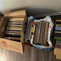 Huge Vintage Vinyl Record Lot : 300+ Records – $90 (Corona)
