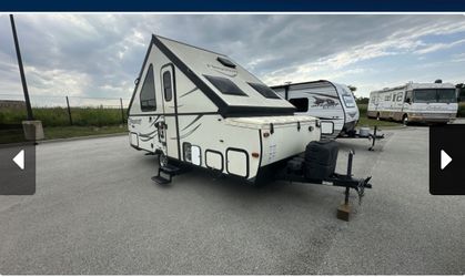 2017 Forest River Flagstaff 21TBHW Camper Trailer